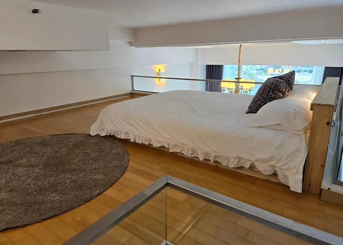 Gleam House Apartment *